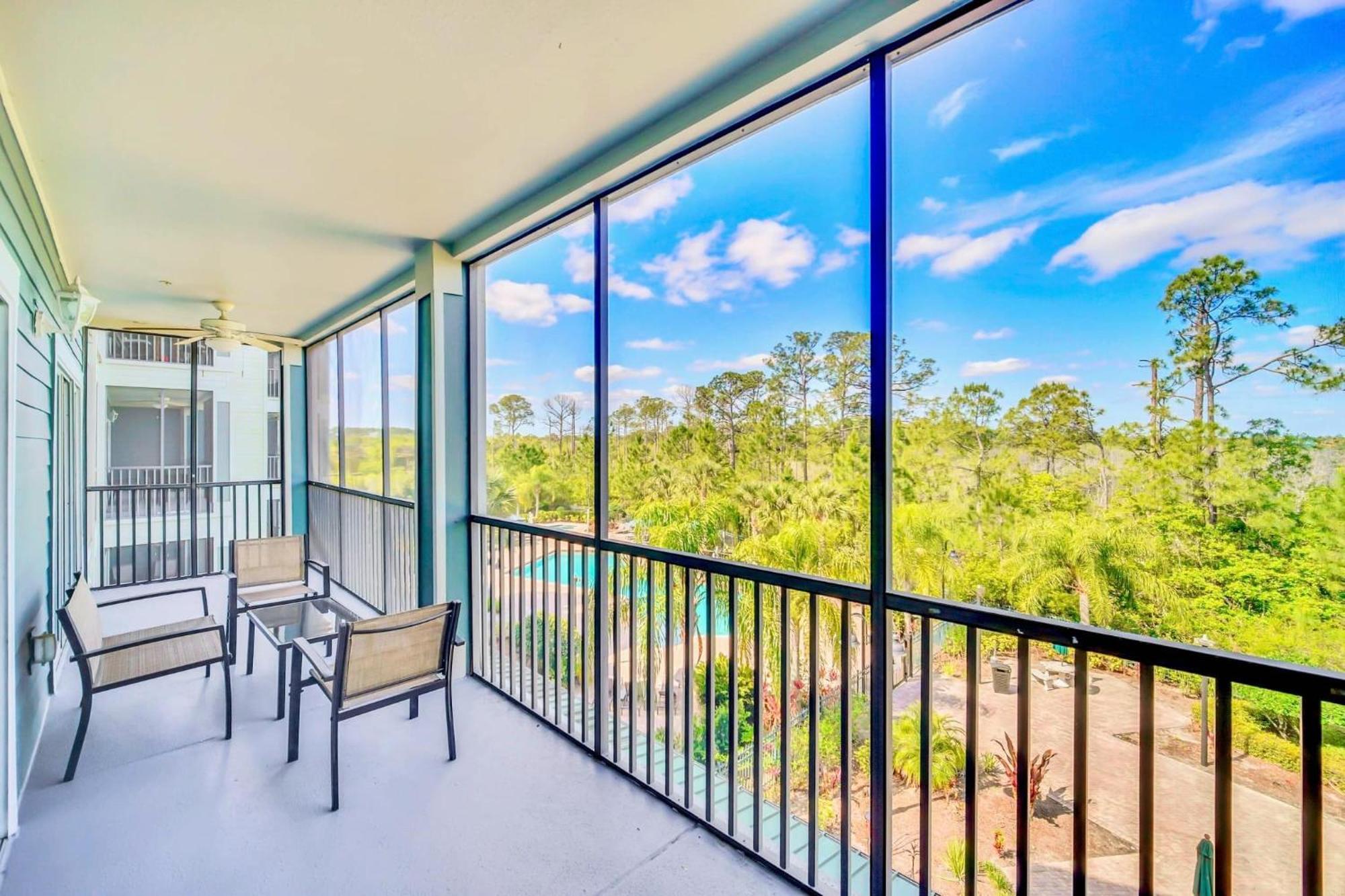 Stunning 2br With Hot Tub And Pool, Near Disney! Holiday home Orlando