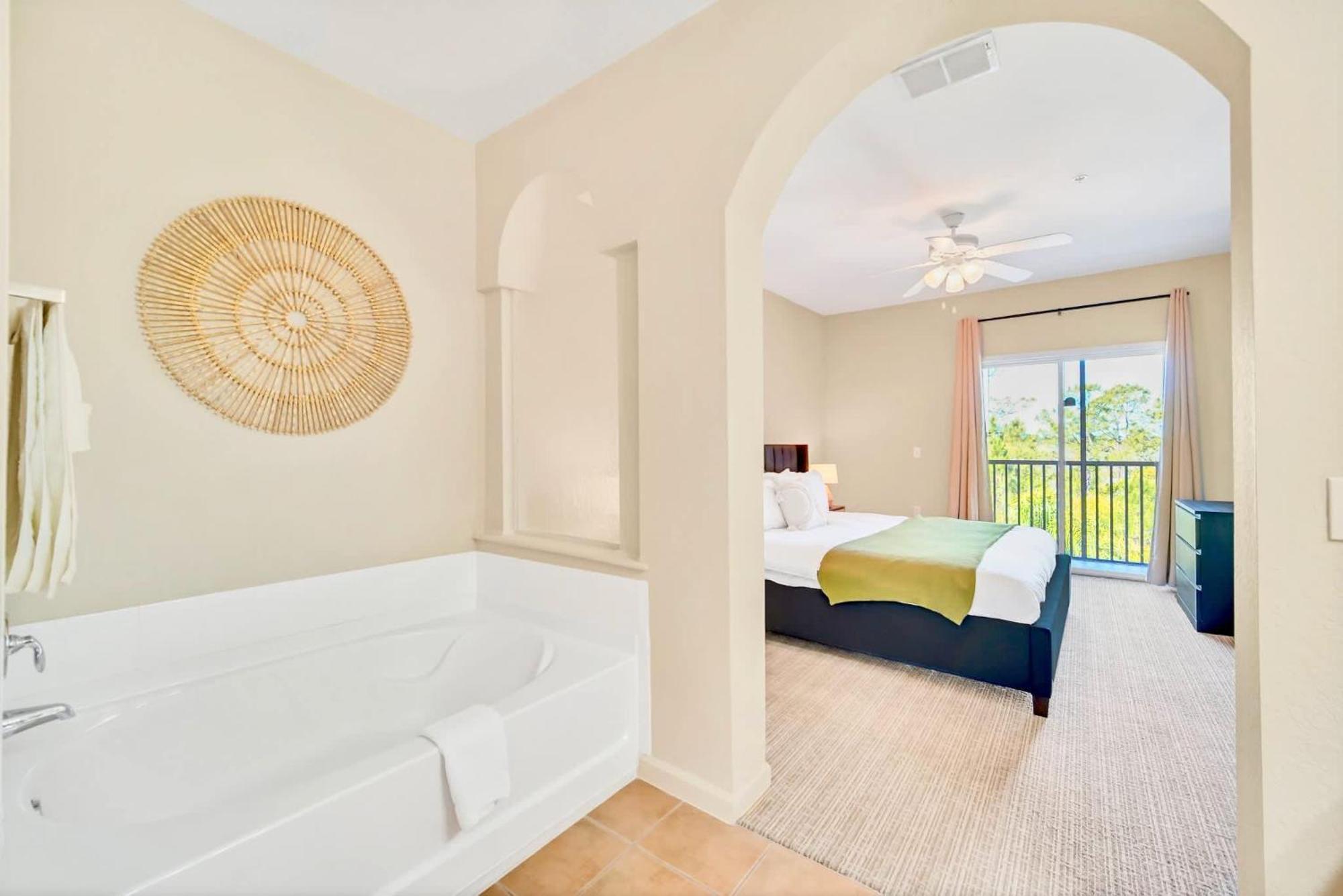Stunning 2br With Hot Tub And Pool, Near Disney!