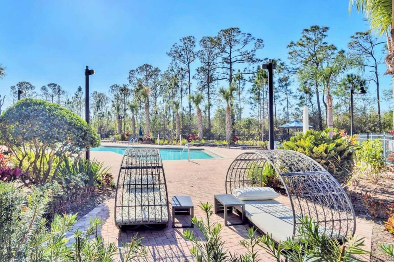 Stunning 2br With Hot Tub And Pool, Near Disney! Casa de férias Orlando